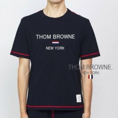 톰* 삼선 포인트 로고 스터치 라인 티셔츠